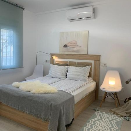 Holiday House Torrevieja Exterior photo